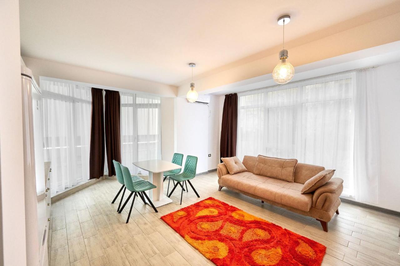 מאמאיה Fancy Apartment In Spa N Pool Beach Resort מראה חיצוני תמונה