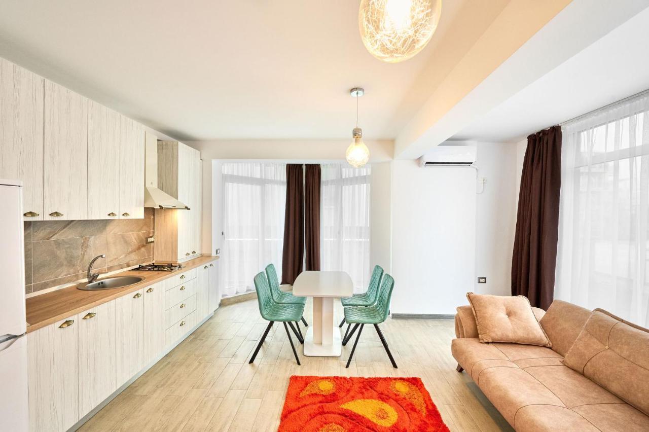 מאמאיה Fancy Apartment In Spa N Pool Beach Resort מראה חיצוני תמונה