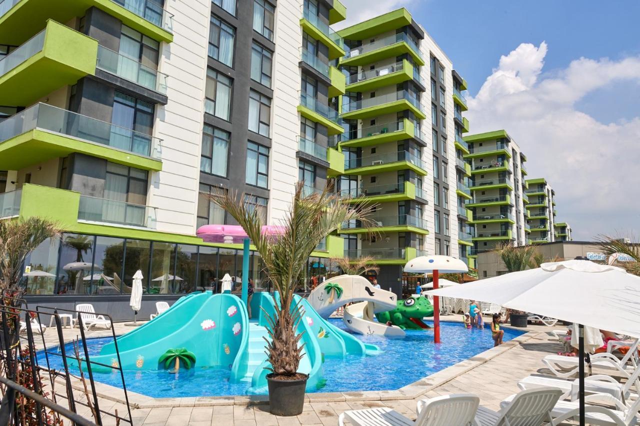 מאמאיה Fancy Apartment In Spa N Pool Beach Resort מראה חיצוני תמונה